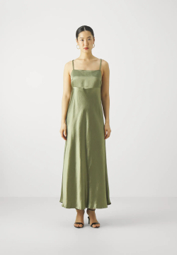 MAX MARA