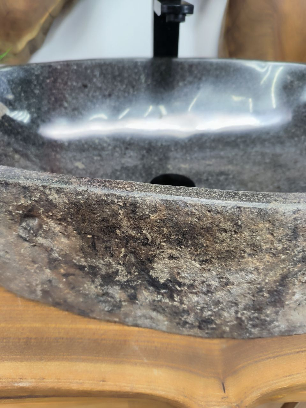 Раковина из речного камня RS-66346 60х40х15 из натурального камня