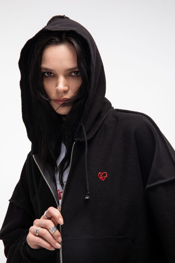 Худи Zip Logo Heart черный - фото 6