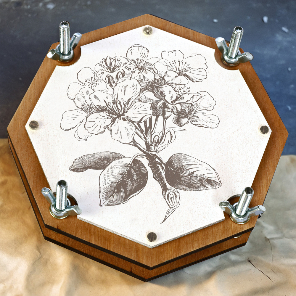 Винтажный пресс для гербария Pyrus с гравировкой цветов груши