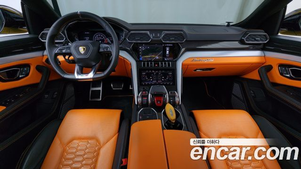 Lamborghini Urus 4.0 V8 — 2021
