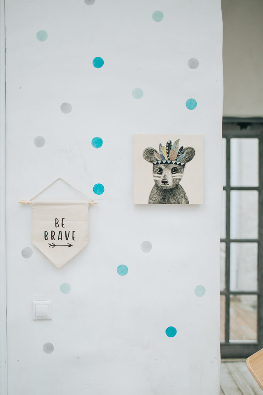 Интерьерная наклейка Watercolor Polka Dots — мятный
