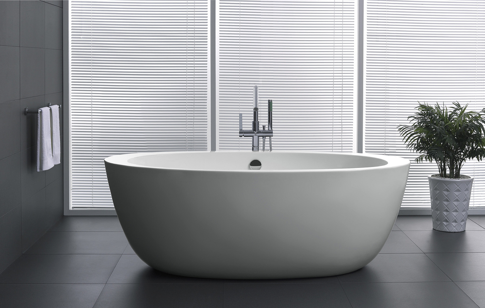 Ванна акриловая отдельностоящая BelBagno BB67-1700