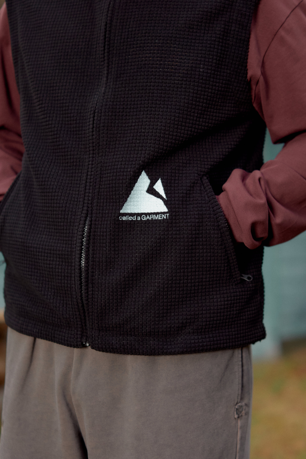 Жилетка Called a Garment Grid-Tex Vest "Black"