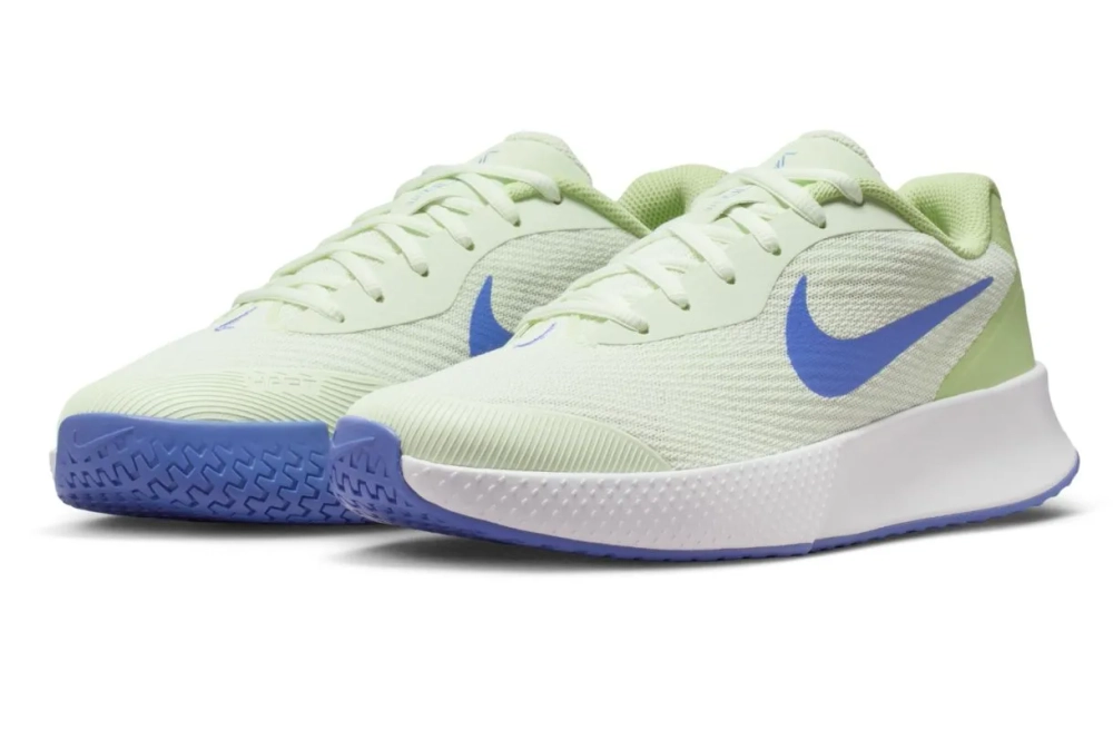 Женские теннисные кроссовки Nike Vapor Lite 3 - volt tint/sapphire white/lt liquid lime