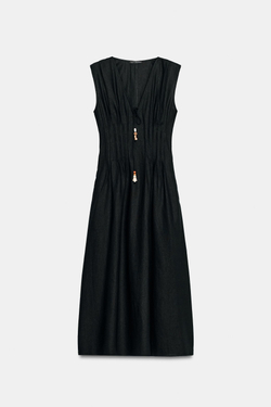 ZARA ЛЬНЯНОЕ ПЛАТЬЕ МИДИ С ДЕКОРАТИВНЫМИ ЗАЩИПАМИ, ЧЕРНЫЙ