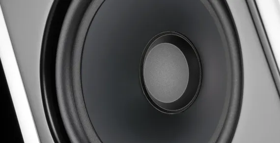 Martin Logan Motion 15i Matte White