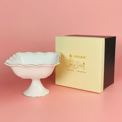 Lenardi 102-150 Квадратная фруктовница 25,5см на ножке АГАТА в под.уп.(х6)Фарфор