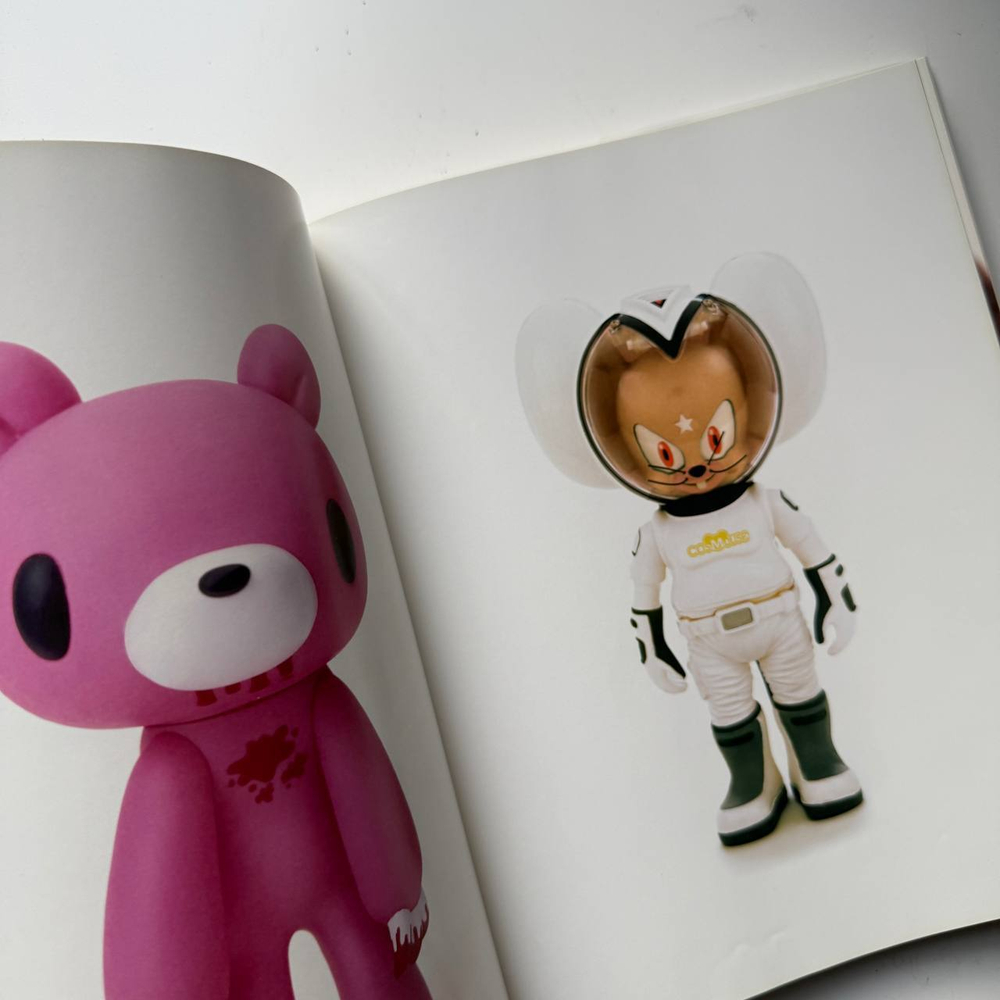 Книга Toy Giants