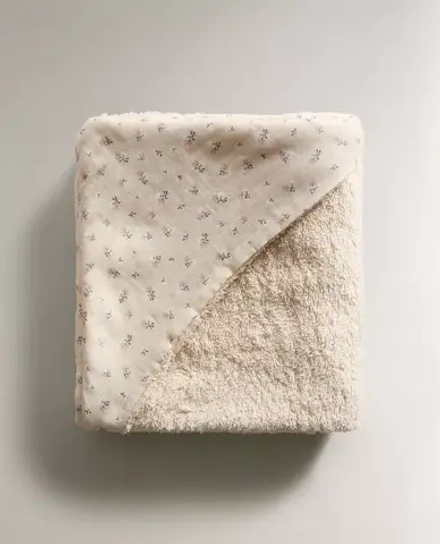 ZARA HOME ДЕТСКОЕ ПОЛОТЕНЦЕ С КАПЮШОНОМ, РОЗОВЫЙ