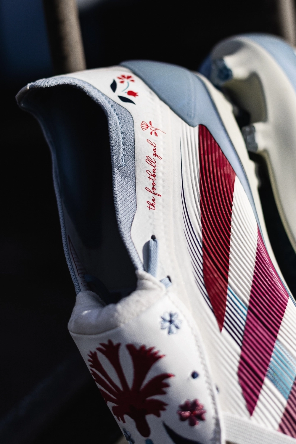 Бутсы adidas Predator Elite The Football Gal FT FG - белый