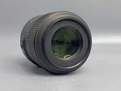 Nikon 105mm 2.8G IF-ED AF-S VR Micro-Nikkor