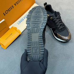 Кроссовки Louis Vuitton
