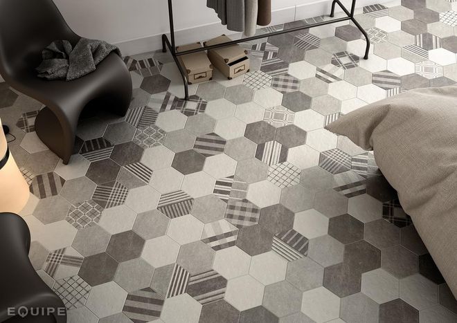 Hexatile
