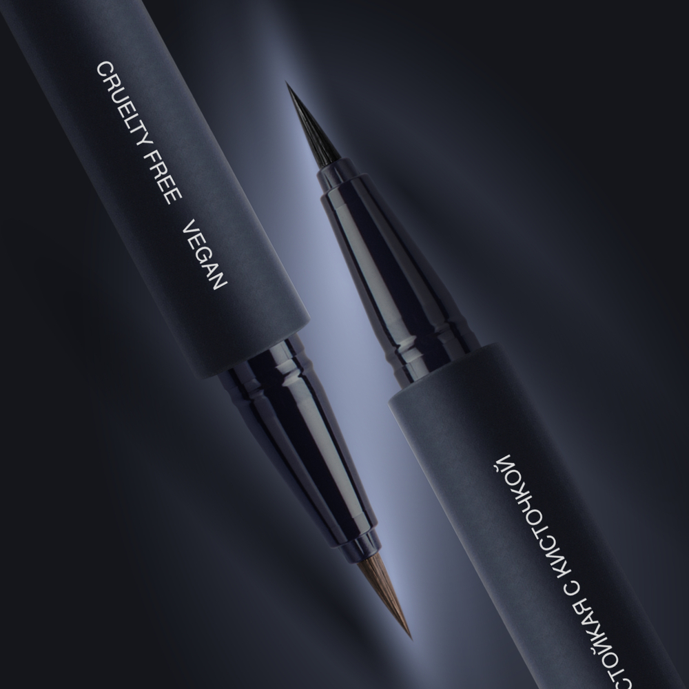 "R" Подводка-Фломастер для глаз водостойкая с кисточкой тон 01 (чёрная)