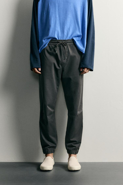 ZARA ЗАУЖЕННЫЕ БРЮКИ-ДЖОГГЕРЫ, ТЕМНО-СЕРЫЙ