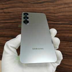 Крышка для Samsung S25 Plus (заднее стекло) "Премиум качество" цвет: Светло-Зелёный / Мятный