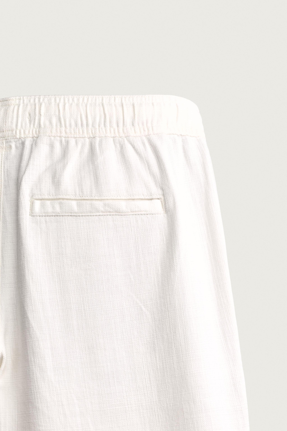 БРЮКИ RELAXED FIT ИЗ РЕЛЬЕФНОЙ ТКАНИ — ZARA · 4676/307