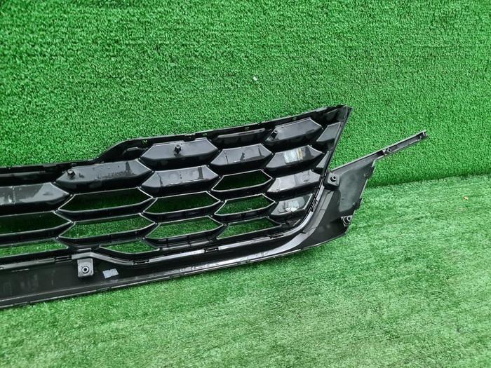 Решетка радиатора Kia Seltos (2019-2022)