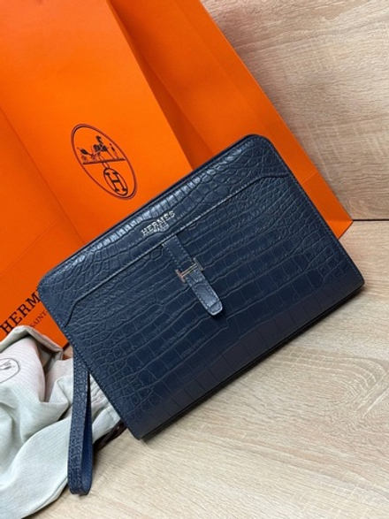 Клатч Hermes из кожи крокодила