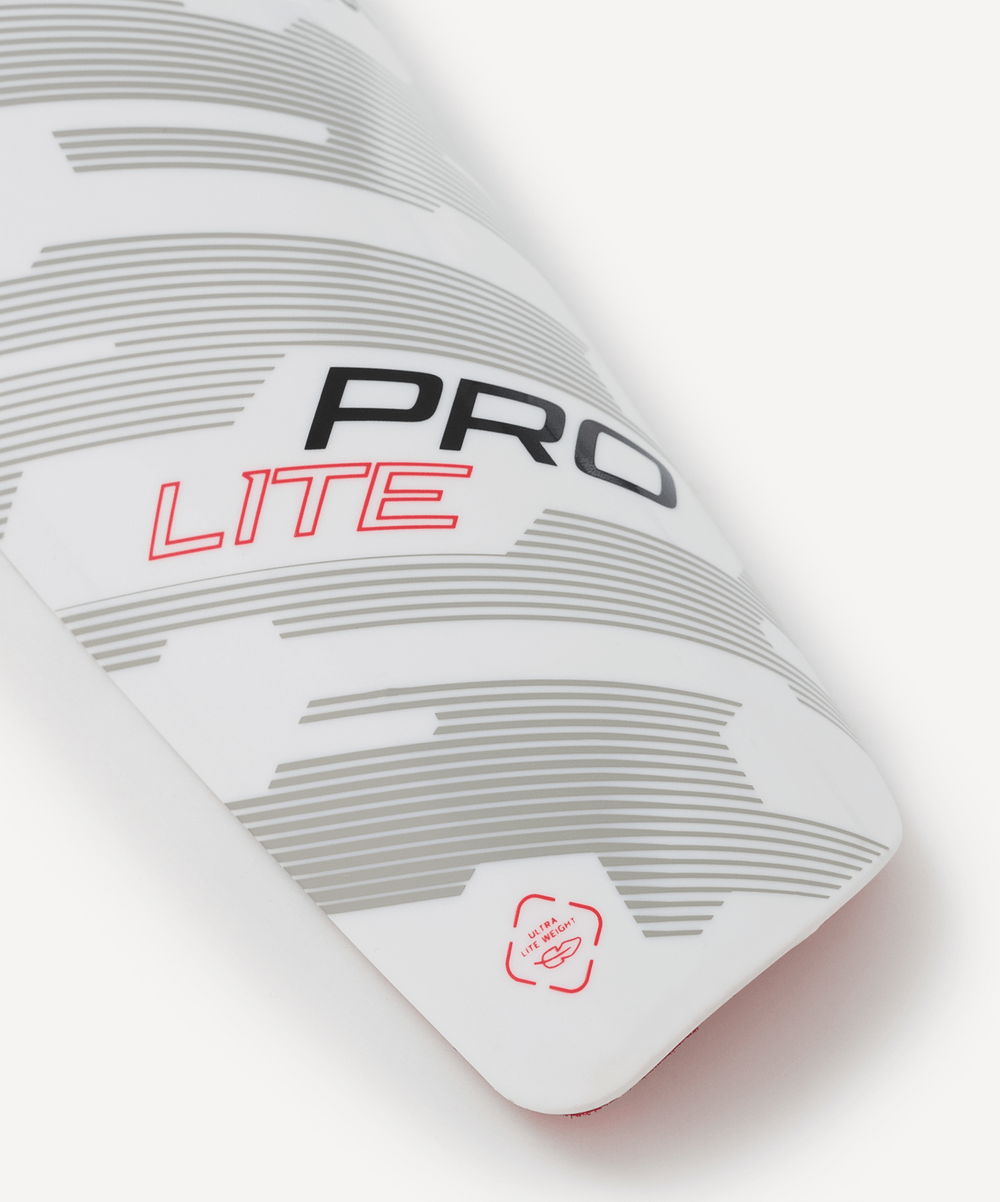 Щитки футбольные Prolite, белый