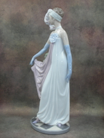 Статуэтка. Фарфор. Светская львица 20-х годов. Lladro. Испания