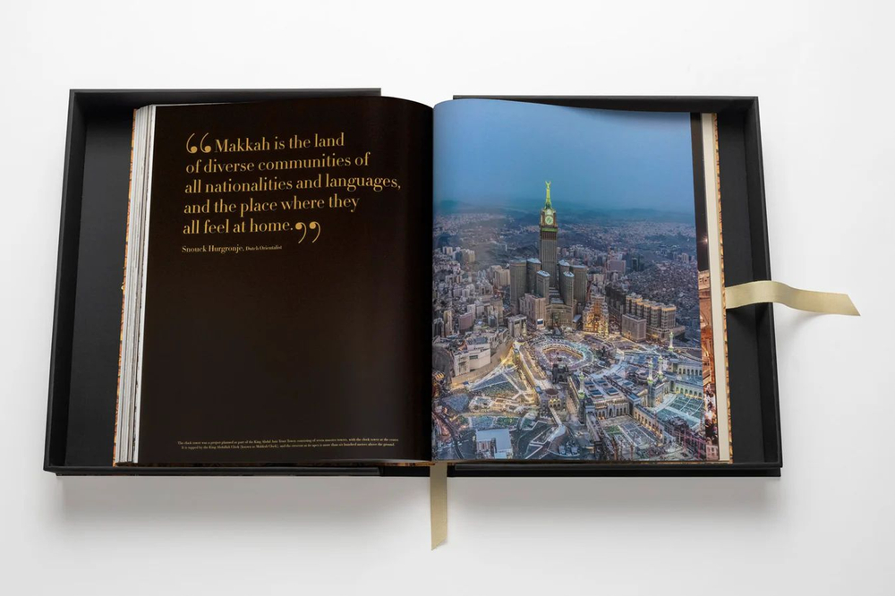 Assouline Книга Мекка: Священный город Ислама MAKKAH: THE HOLY CITY OF ISLAM