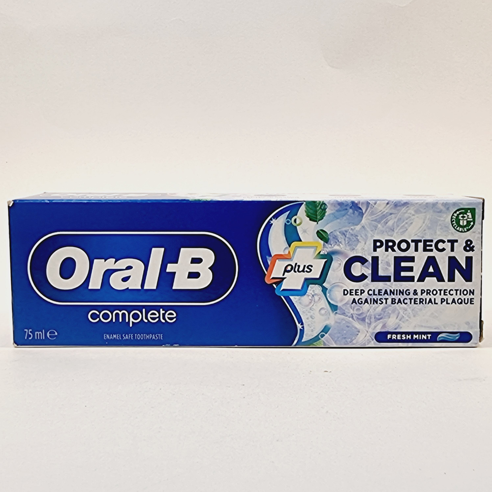 Зубная паста Complete Protect & Clean, с фтором, 75 мл (Германия)