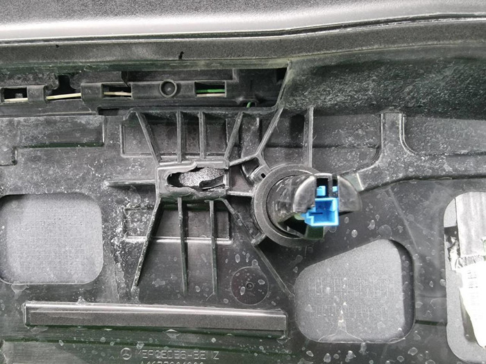 Спойлер крышки багажника Mercedes GLE V167 (18-нв)