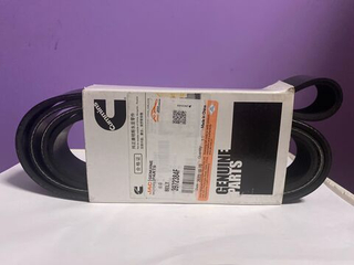 Ремень поликлиновый 8PK215 ( без A/C ), шт