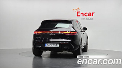Porsche Macan 2.9 S — 2023
