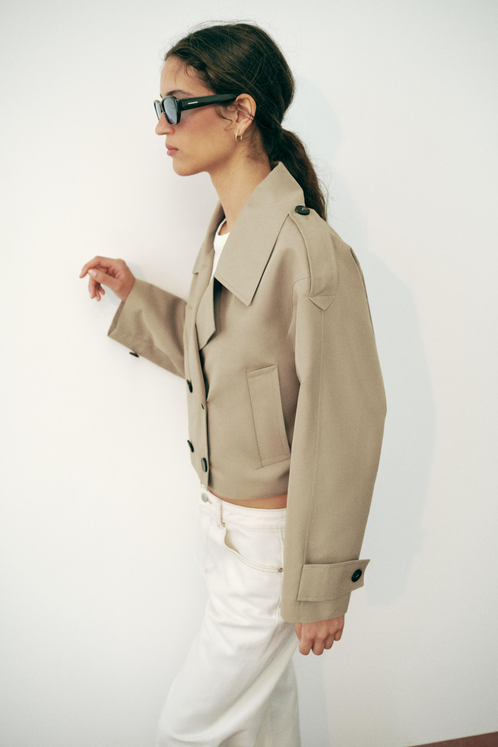 КОРОТКАЯ ДВУБОРТНАЯ КУРТКА-ТРЕНЧ — ZARA