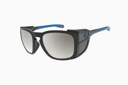 Спортивные очки Demetz Spit-Track / Black Matt / Blue Matt Brown Photochromic With Ice Blue Revo Cat.2 to 4