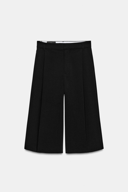 ZARA УДЛИНЕННЫЕ ШОРТЫ-БЕРМУДЫ СО ЗАЩИПАМИ, ЧЕРНЫЙ