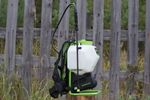 Аккумуляторный садовый опрыскиватель Greenworks G40BPS, 5300007, 40v, в комплекте с АКБ 2 А·ч и ЗУ