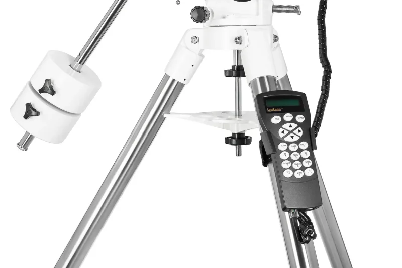 Монтировка Sky-Watcher HEQ5-R PRO SynScan GOTO со стальной треногой - крупный план треноги