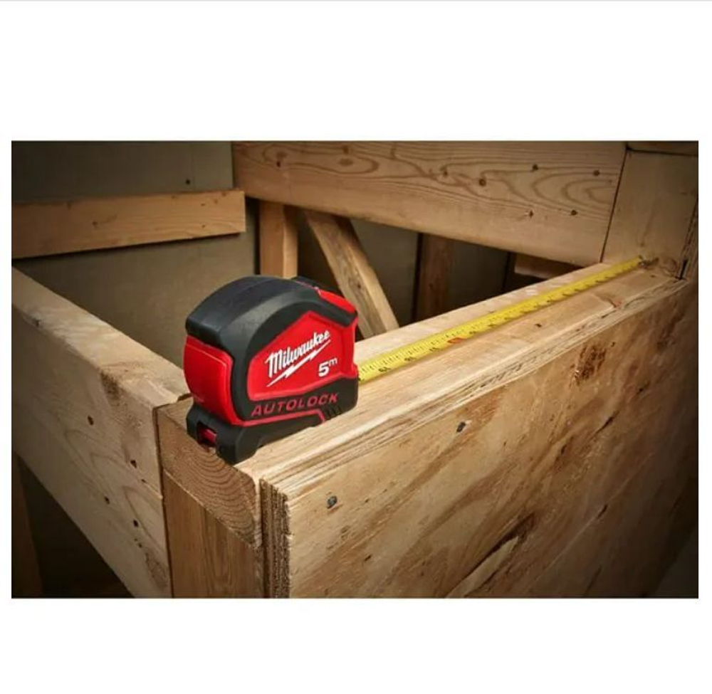Рулетка Milwaukee Autolock 5м*25мм 4932464663