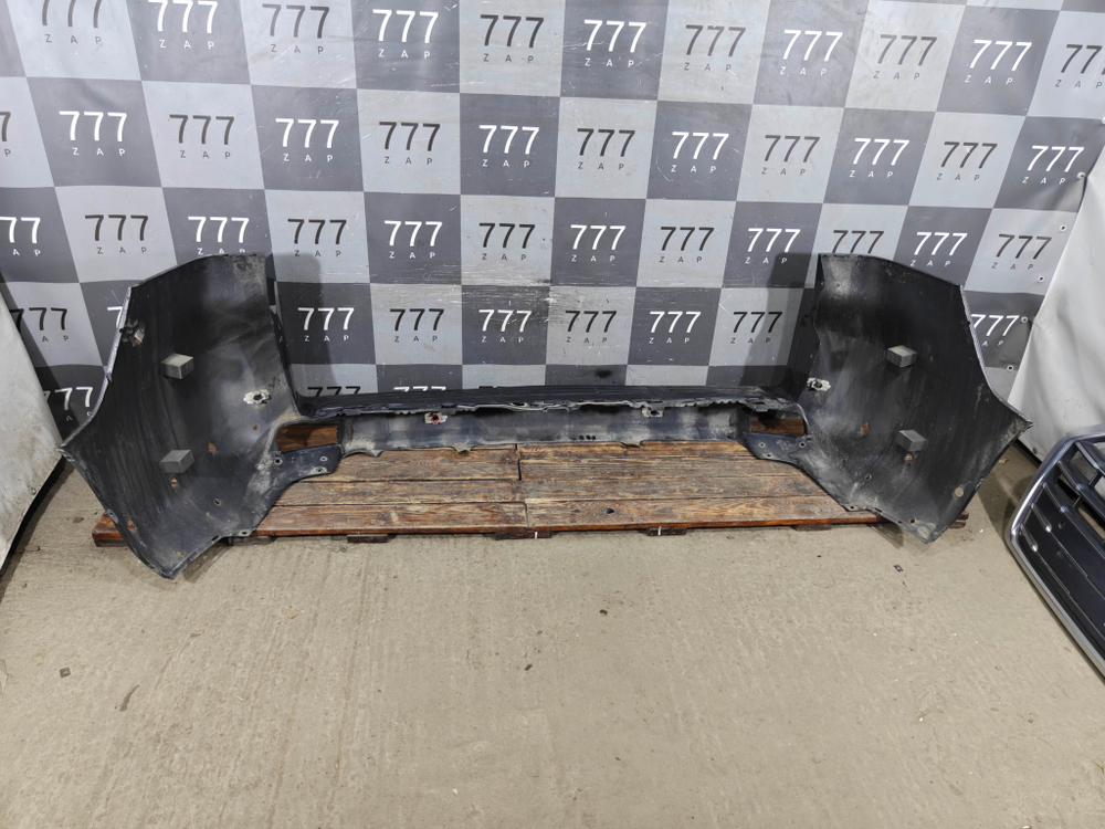 Бампер задний Toyota Land Cruiser Prado 150 17-нв Б/У Оригинал 521596A964