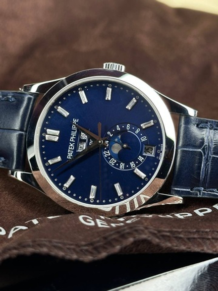 Часы Patek Philippe Annual Calendar 5396G-017