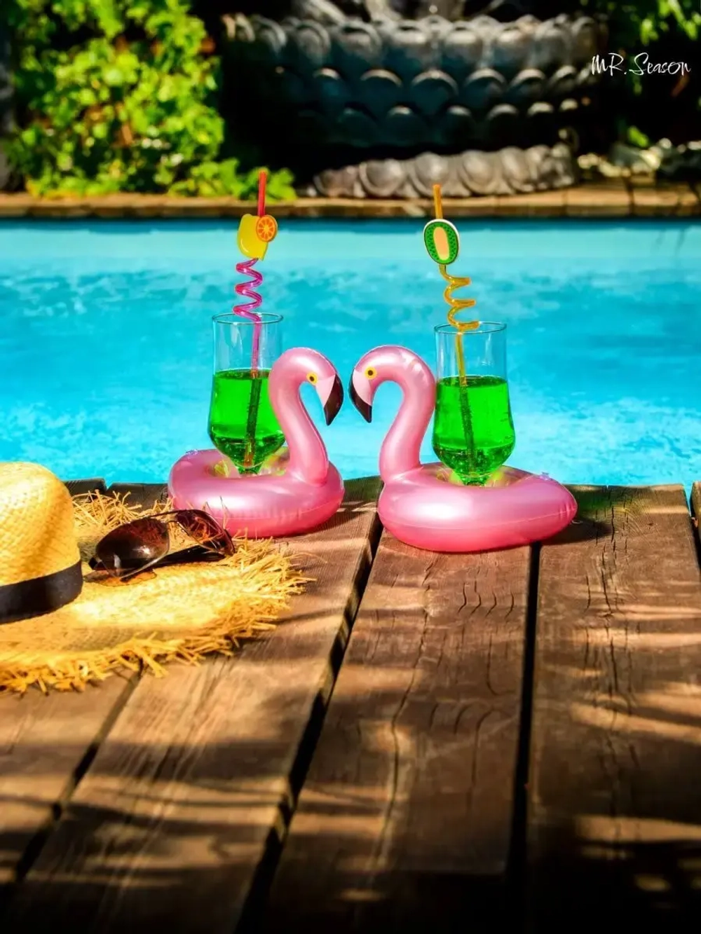 Набор надувных подстаканников для бассейна «Перламутровый Фламинго» (2 шт.)