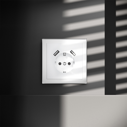 Розетка встраиваемая с заземлением и защитными шторками, 16А, с USB, A+A, (белый глянцевый) Voltum S70 VLS040401