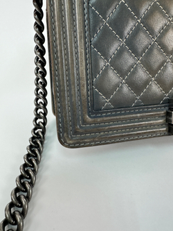 Сумка Chanel Old Medium Aged