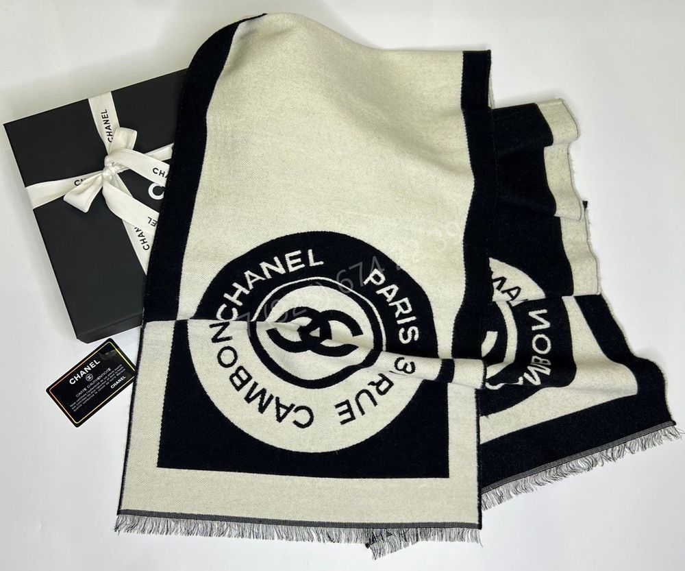 Свитер CHANEL