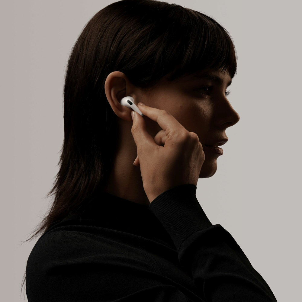 Беспроводные наушники Apple AirPods Pro RU Белый (MWP22RU/A)