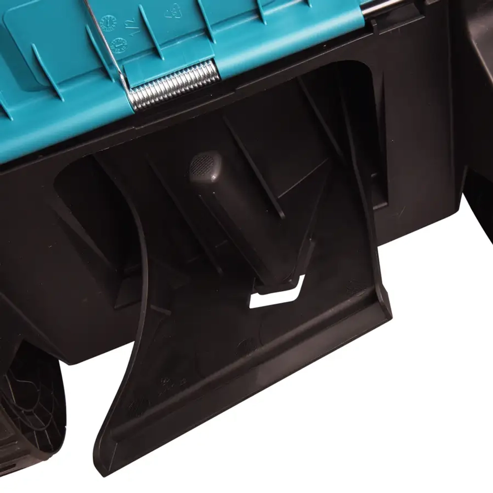 Аккумуляторная газонокосилка Makita DLM330SM