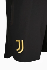 Шорты adidas Juventus FC 26/27 Tiro Travel - черный