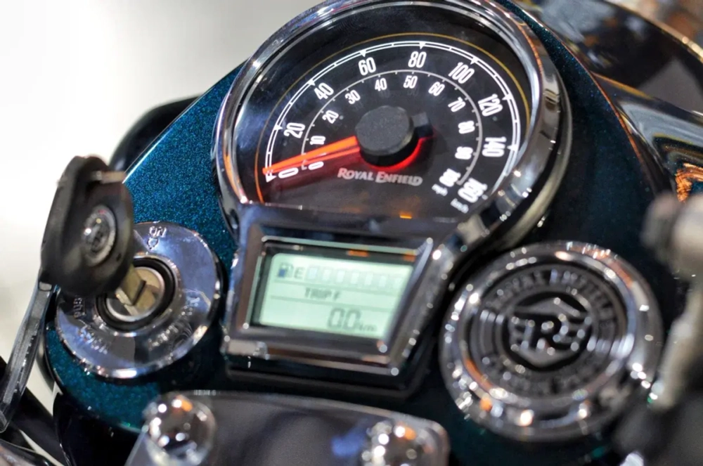 Royal Enfield Classic 350 Halcyon Green, 2024