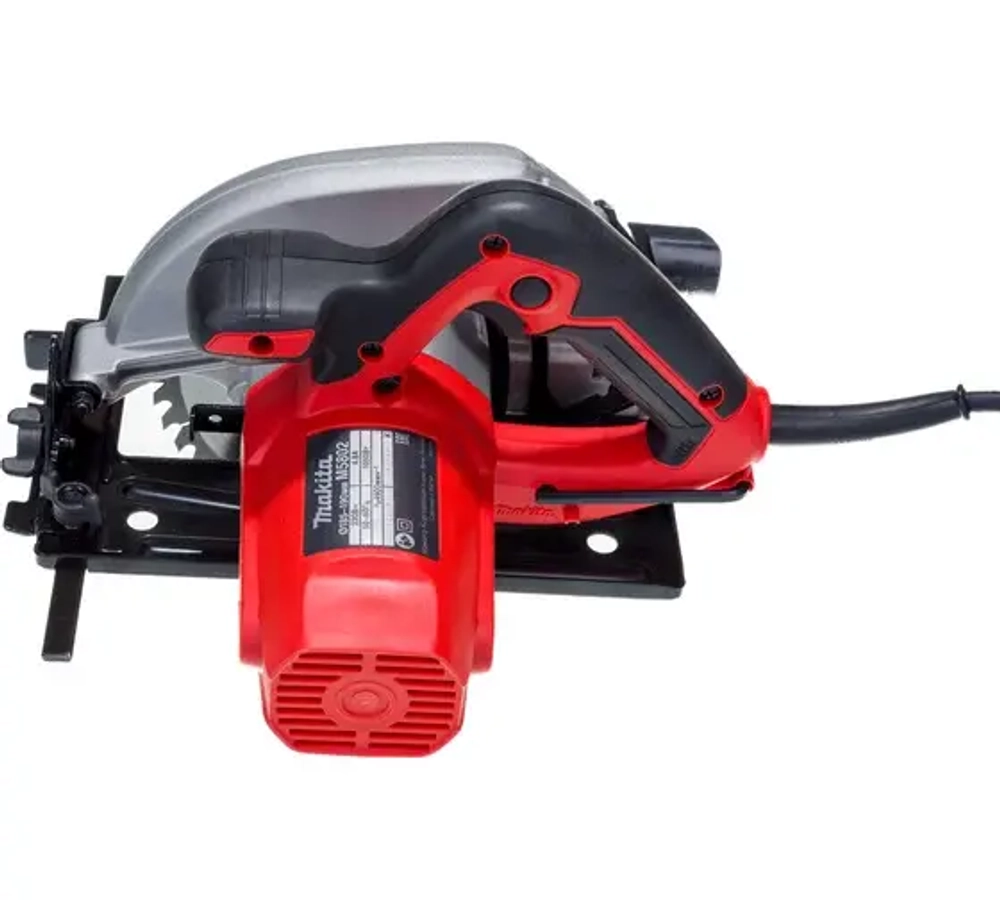 Дисковая пила Makita M5802