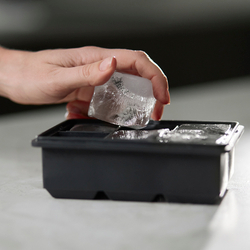 Форма для льда с крышкой Smart Solutions Ice cubes