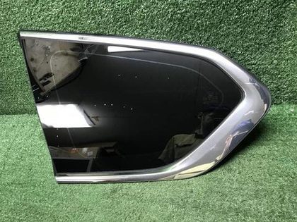 Форточка задняя левая Hyundai Santa Fe 4 TM 18-24